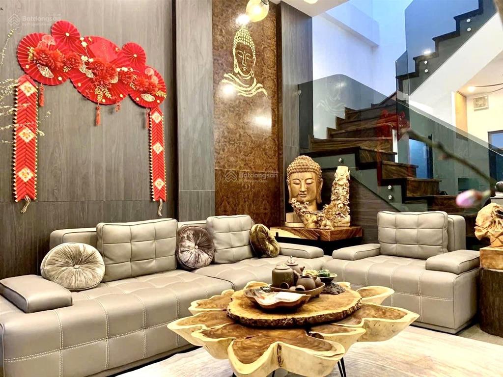 Phân lô lò đúc  ô tô đỗ ngày đêm  74m*5 tầng tặng nội thất  khu cán bộ yên tĩnh  giá bán
