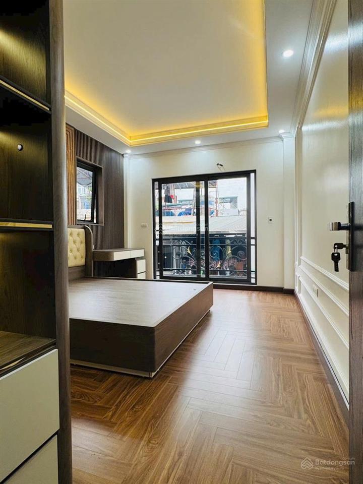 Mặt ngõ hồ linh quang  căn góc xây mới 40m2 x 7 tầng thang máy  20m ra hồ  ngõ thông kinh doanh