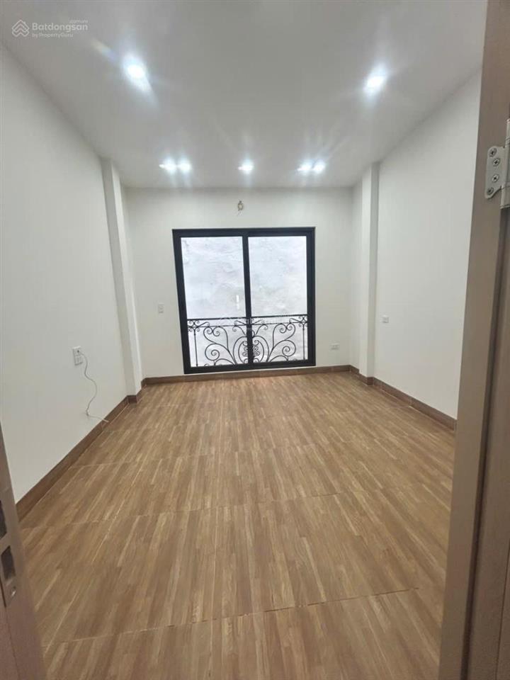 Hiếm. nhà minh khai  25m2*5tầng  ngõ nông thoáng  mặt tiền rộng  nhỉnh 5 tỷ