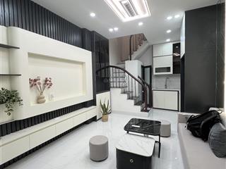 Hiếm. nhà minh khai  25m*5tầng  ngõ nông thoáng  mặt tiền rộng  nhỉnh 5 tỷ