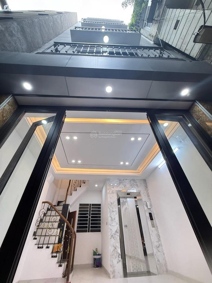 Trung tâm đống đa  ngõ rộng thoáng gần phố 34m2 x 7 tầng thang máy  hơn 8 tỷ