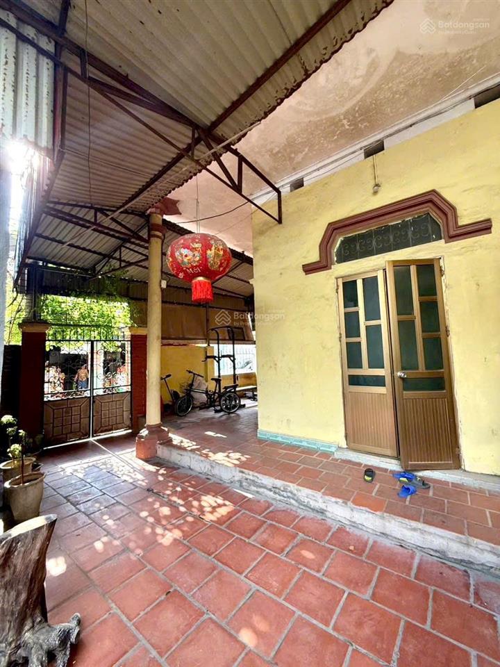 Cần xử lí gấp! bán 54m2 đất thạch bàn  long biên  mặt ngõ hai ô tô tránhsổ nở hậu  giá cực mềm
