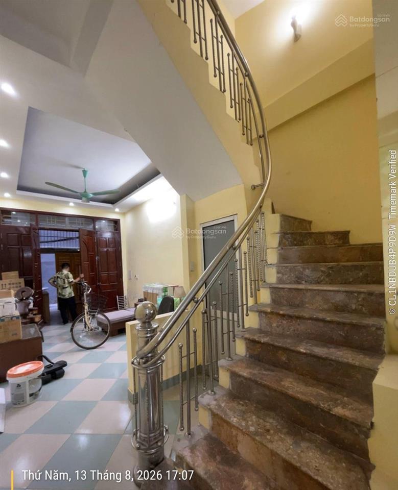 Bán nhà thái hà  56m2*4tầng  không gian rộng rãi, ngõ ba gác 50m ra ô tô  giá cực mềm