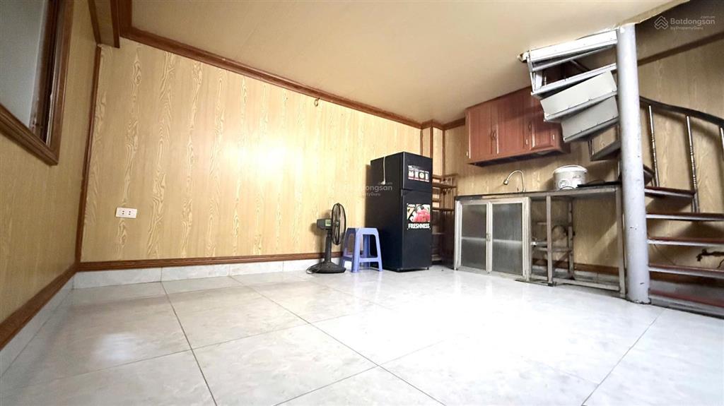 Mặt ngõ võ thị sáu 20m ra phố  căn góc nhà thoáng  4 tầng, 3 ngủ kk  full tiện ích giá sinh viên