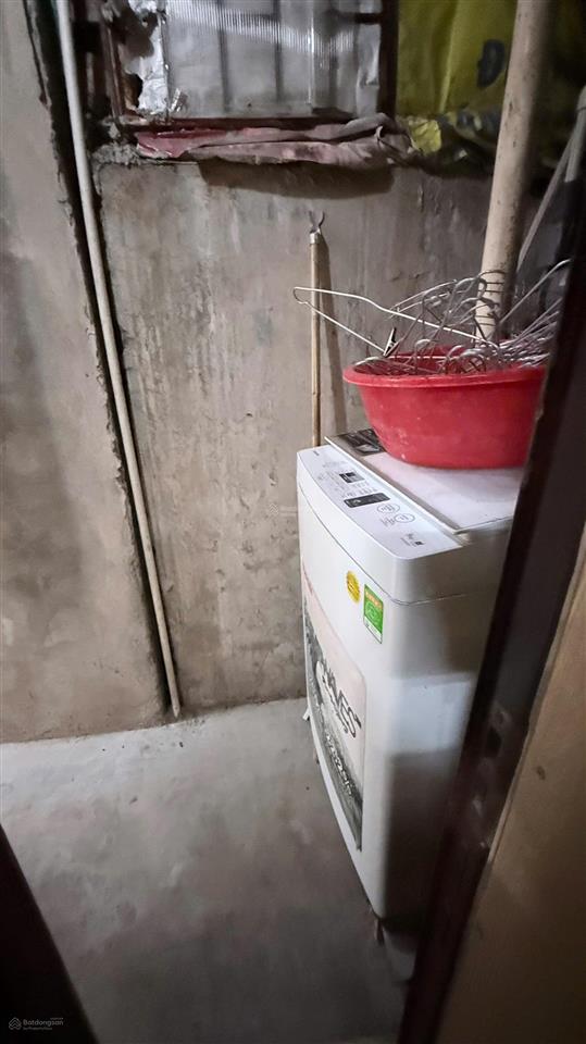 Mặt ngõ võ thị sáu 20m ra phố  căn góc nhà thoáng  4 tầng, 3 ngủ kk  full tiện ích giá sinh viên