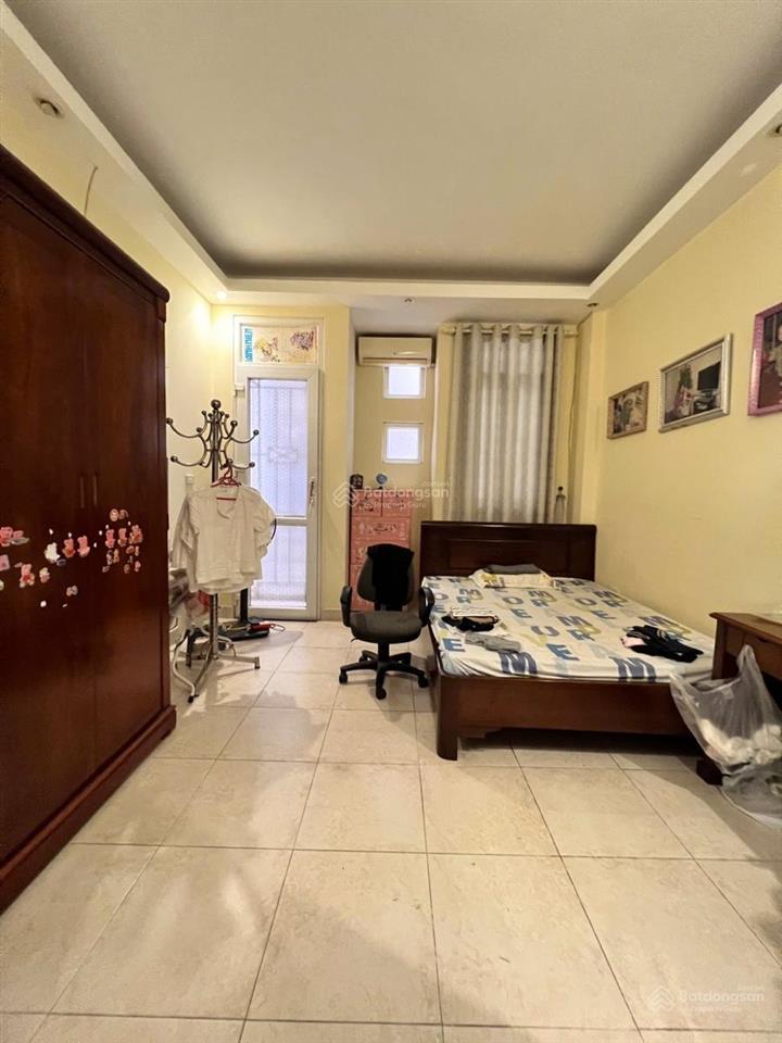 Phân lô trần duy hưng  15m ra ô tô  ngõ thông tứ tung, cạnh hồ  50m2*5 tầng  dân xây kiên cố