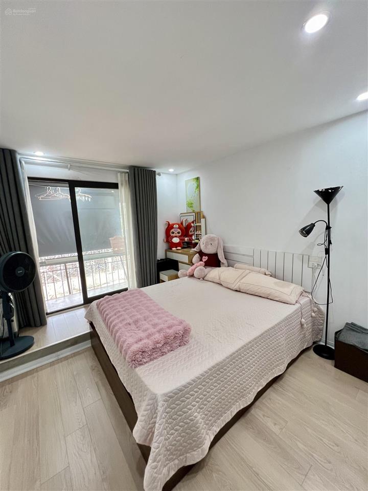Tầng 3 căn hộ nguyễn chí thanh, sổ đỏ cc 65m 2 ngủ, nhà thoáng full nội thất  sân xe  nhỉnh 3t
