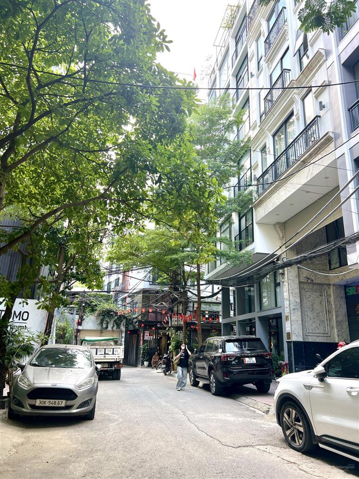 Nhà đẹp đào tấn, ngõ thông ô tô tránh, lô góc 6 tầng thang máy  gara ô tô  gần lotte center