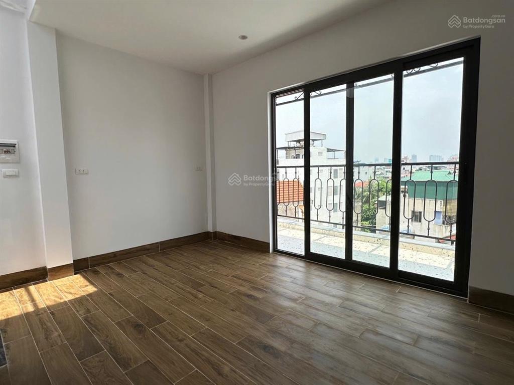 Bán nhà định công  vành đai 2.5  6 tầng thang máy  ngõ ô tô  xây mới full nội thất  8.35 tỷ