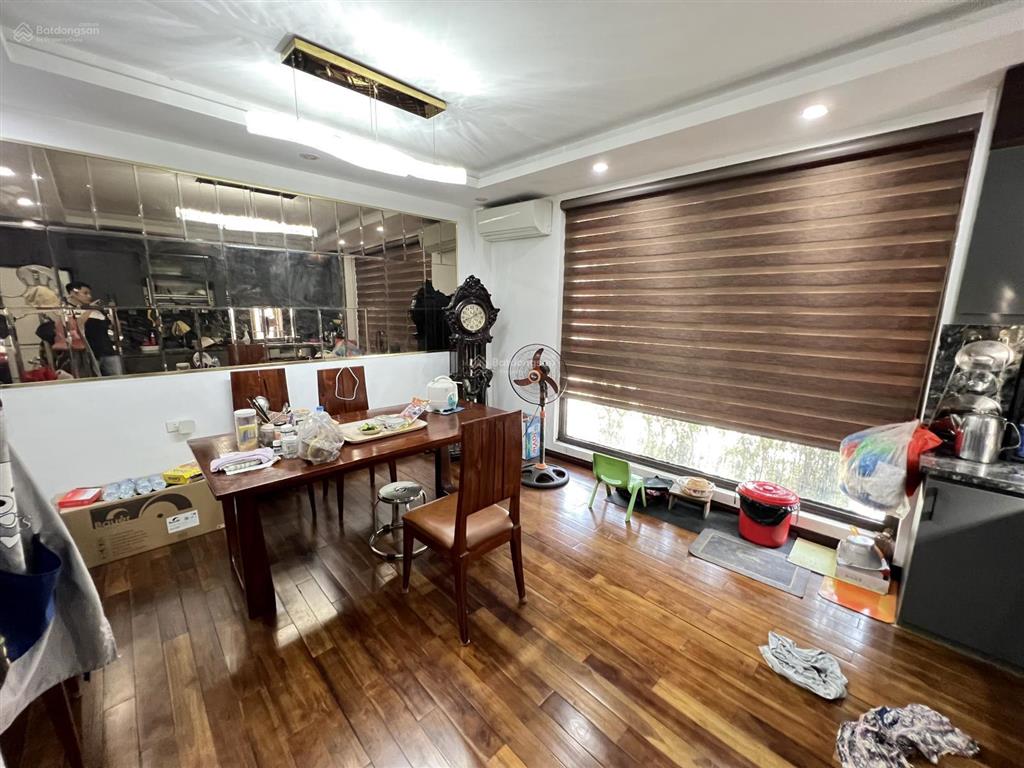 An dương vương  ciputra, mặt ngõ thông  lô góc 40m*6 tầng thang máy  gara ôtô  nội thất cao câp