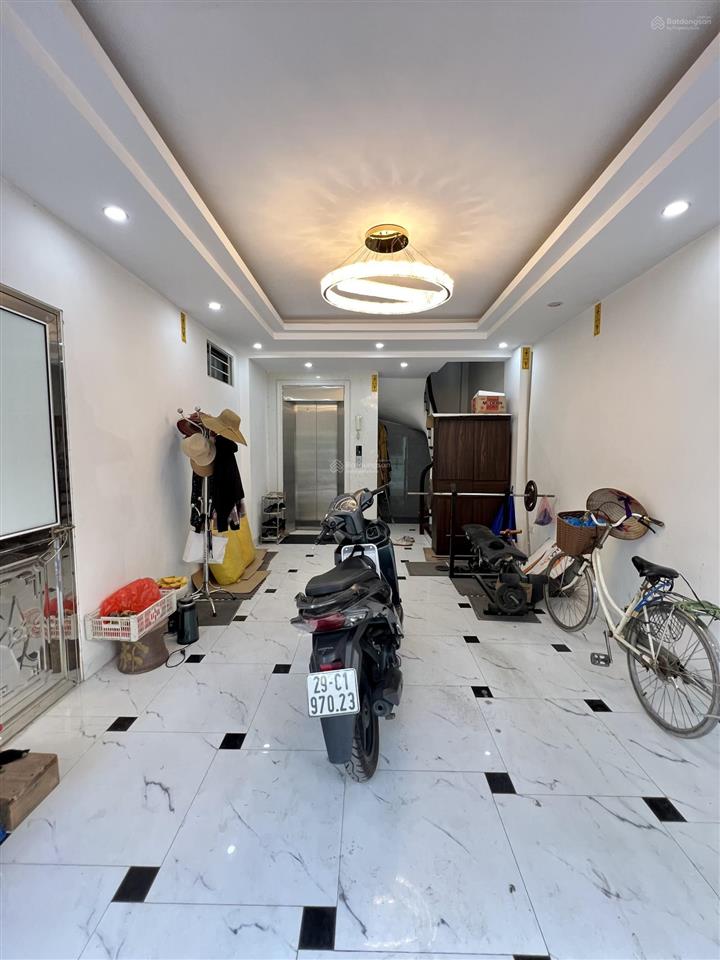 An dương vương  ciputra, mặt ngõ thông  lô góc 40m*6 tầng thang máy  gara ôtô  nội thất cao câp