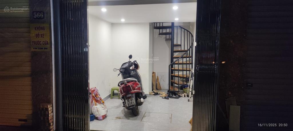 Chính chủ cho thuê tầng 1 kinh doanh