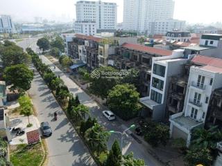 Chủ nhà gửi bán căn liền kề 113m2 sẵn dòng tiền cho thuê đường trịnh văn bô kéo dài