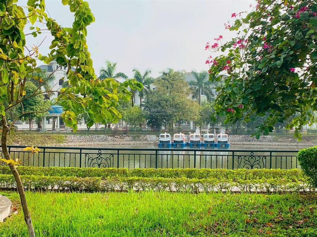 Bán biệt thự song lập vườn cam 240m2 | giá 39,9 tỷ gần hồ điều hoà đường 11,5m