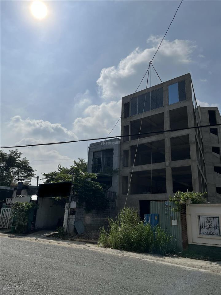 Bán nhà mặt tiền 100m2  đường n3, kdc chánh nghĩa (gần phòng quản lý xuất nhập cảnh)