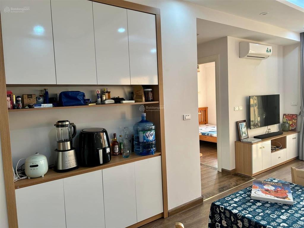 Cho thuê chcc 349 vũ tông phan, 70m2, 2 phòng ngủ, 2 toilet, đầy đủ nội thất