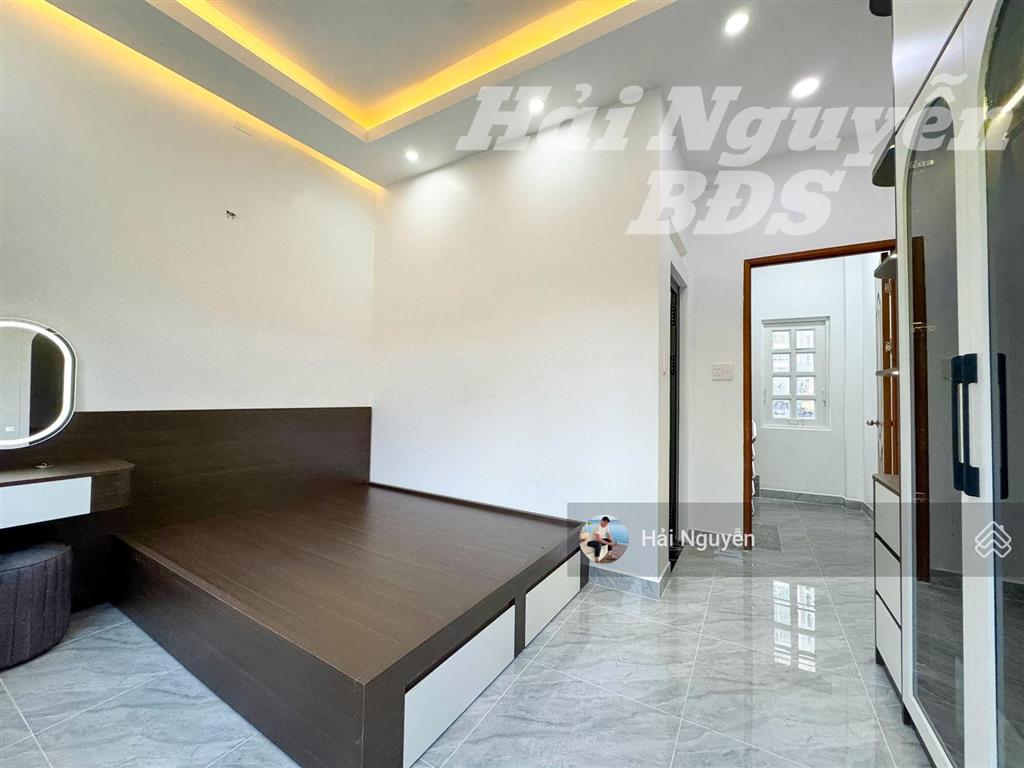 Nhà 3 lầu hẻm thẳng 1 sẹc đường trần xuân soạn, p. tân hưng  q7