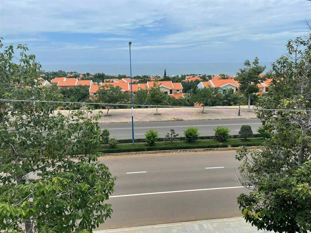 Chính chủ cần thanh khoản, giảm ngày 3 tỷ bán nhanh căn nhà 2 mặt tiền võ nguyên giáp