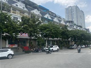 Bán biệt thự liền kề khu tp giao lưu 128m2 nhà 6 tầng  mặt tiền 8m  đường rộng 40m ngay pvđ