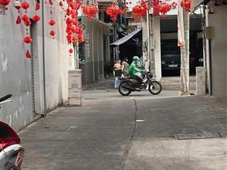 Bán căn hộ tập thể 64m2, lầu 1, có 2 pn, 1wc, dương tử giang p12 q5, hcm city