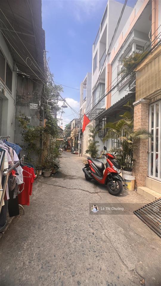 Bán nhà quận 7, 110m2, ngang 5.5m, dòng tiền 25triệu, sát chợ phú thuận, 50m lên ô tô 7tỷ nhích