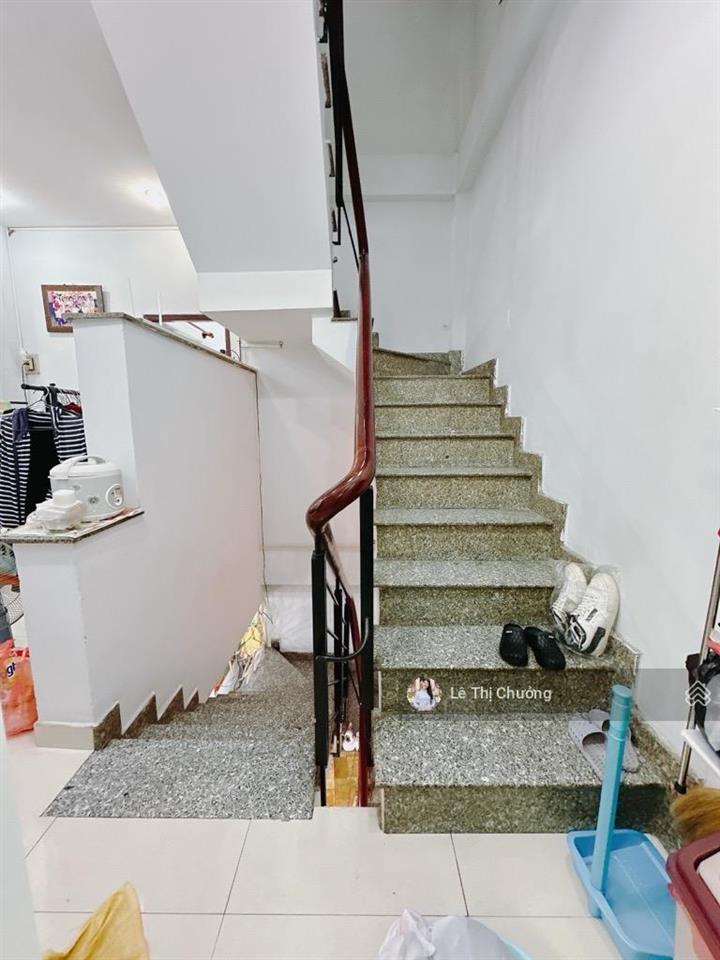 Bán nhà quận 4, p16, tôn t thuyết, hxh, 277m2, ngang 9.5x30, nở hậu 11 mét, 2tầng, hiện hữu, 21 tỷ