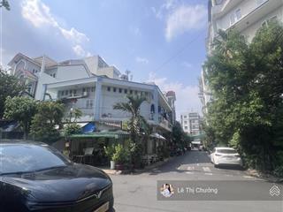 Bán nhà quận 7, ngang 8m dài 28, 200m2, mặt tiền kinh doanh đường số khu lý phục man shr, 33 tỷ