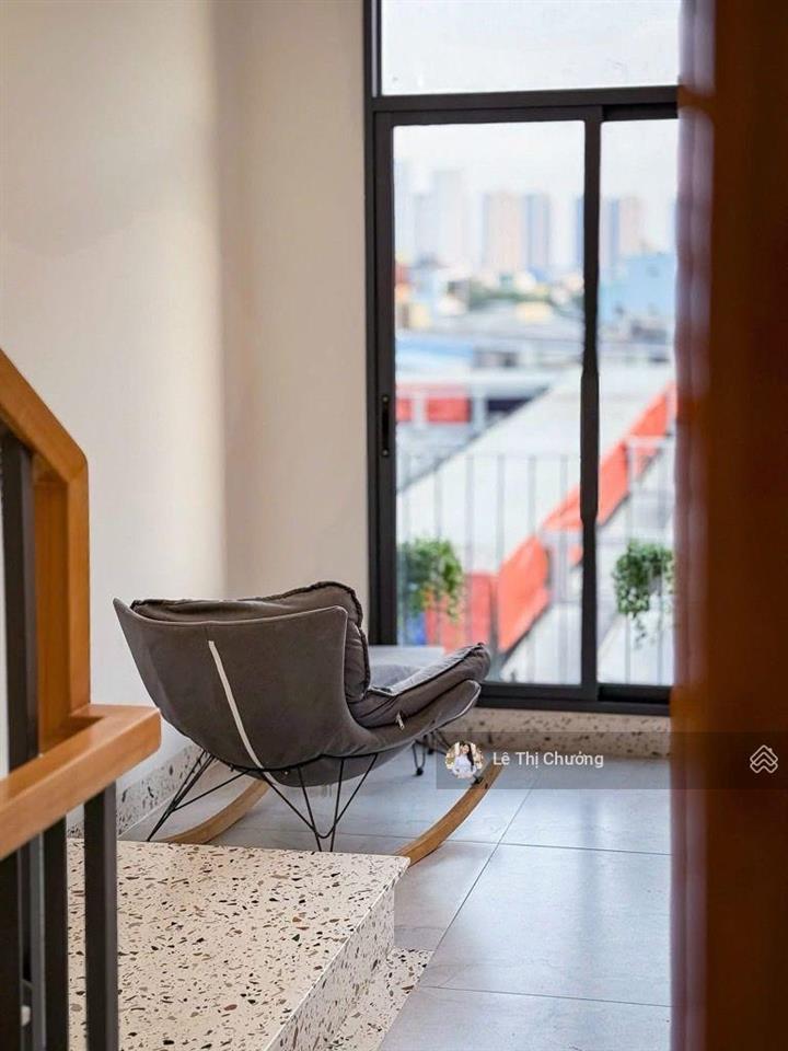 Bán nhà quận 4, bến vân đồn, 82m2, 4tầng, ngang 4.7 hiện hữu, 11 tỷ nhỉnh