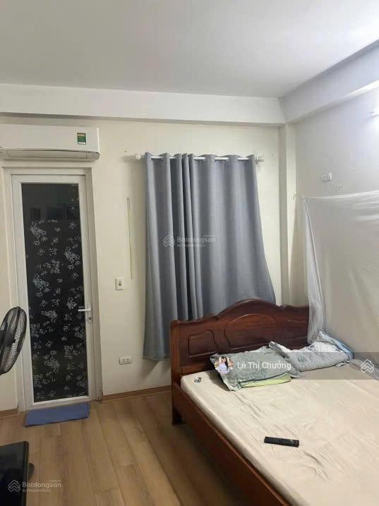 110m2, ngang 5 dài 23m, 2 tầng đúc ô tô đổ cửa tôn thuyết quận 4, 11 tỷ