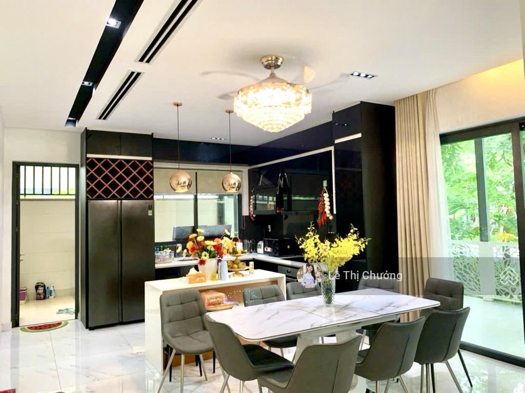 200m2, ngang 10 dài 20, 3 tầng, biệt thự 2mt kdc vina nam phú,phước kiển nhà bè, 31.5 tỷ