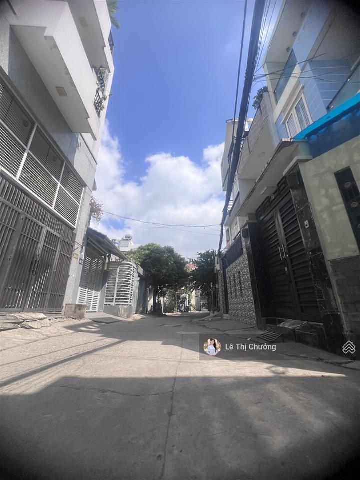 120m2, ngang tận 9m, biệt thự quận 7 sát kdc nam long trần trọng cung, chỉ 90 triệu/ 1m2