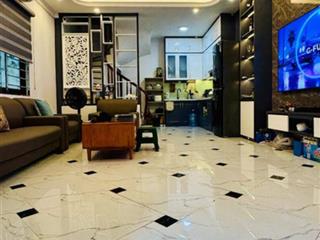 Biệt thự vip tân hưng q7 kiều đàm 180m2 góc 2mt, ngang 12m, 3 tầng sân 3 xe hơi vườn đẹp, 23.99 tỷ