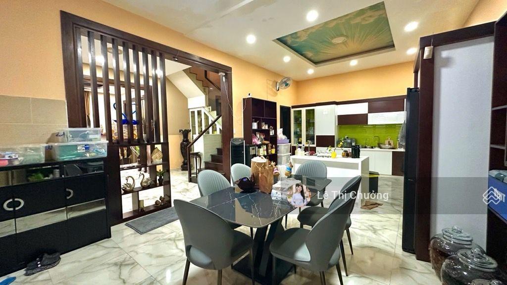 Bán nhà 2 mặt tiền, p tân hưng, khu kiều đàm 180m2, ngang 12m, 3 tầng, sát lotte, gấp 23 tỷ nhích