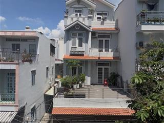 Bán nhà hoàng diệu quận 4, 105m2, ngang 4,5m, đường nhựa 3 tầng, sát quận 1, hiện hữu 32 tỷ tl