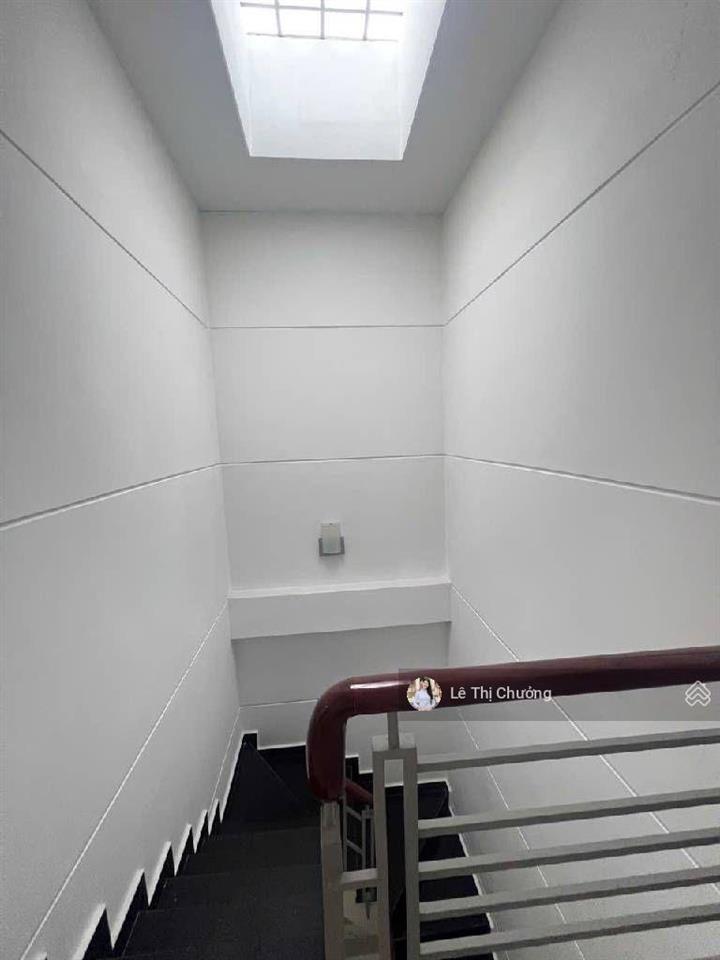 Bán nhà quận 7  mặt tiền  p. tân quy đs nguyễn thị thập  3 tầng, 80m2  ngang 4.2m nhích 12 tỷ