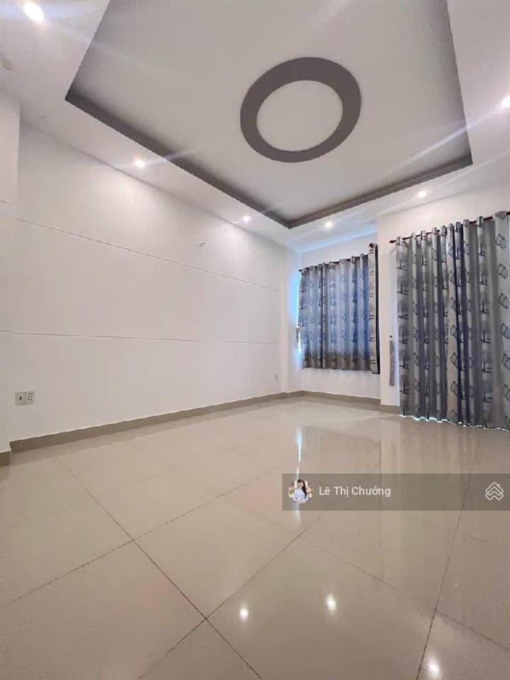 Bán nhà quận 7  mặt tiền  p. tân quy đs nguyễn thị thập  3 tầng, 80m2  ngang 4.2m nhích 12 tỷ