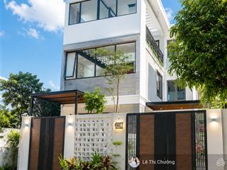 Bán nhà quận 7, xe hơi tránh, 3 tầng, ngang khủng 9m dài 18m, sát big c nguyễn thị thập, 18 tỷ nhic