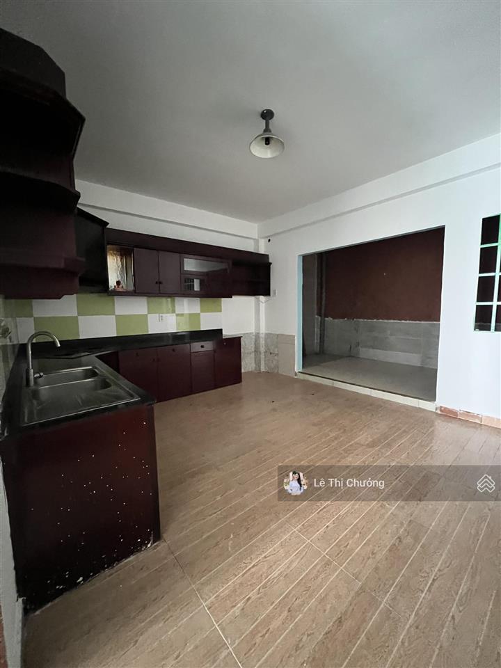 Bán nhà nở hậu 92m2, ngang 6,1m, 2 tầng, ô tô trong, kế đs 1 lý phục man, quận 7, 10 tỷ nhích tl