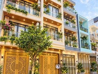 Mặt tiền đs sát võ thị đặng quận 7, 3 tầng, ngang 4m, sát pmh