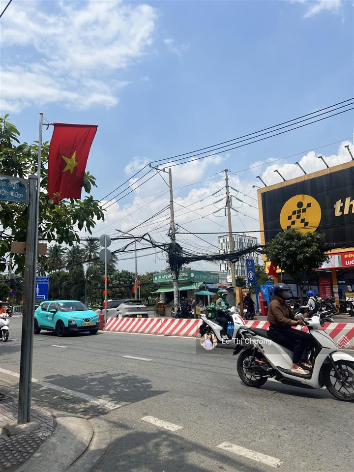 145m2, ngang 7m, sát kcx tân thuận, quận 7, thông cc ecogreen, 10m ra huỳnh tấn phát, hơn 15 tỷ tl