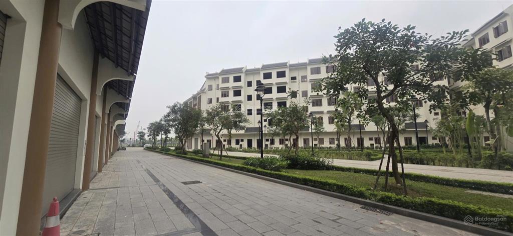 Bán căn liền kề lk4519 hinode royal park  vị trí đẹp đối diện vườn hoa, giá tốt nhất khu vực