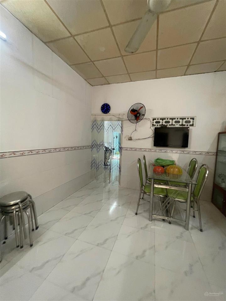Cần bán gấp nhà 2 tầng gần biển gần trung tâm tp hẻm xe máy 103.7 m2 chỉ 2,5 tỷ