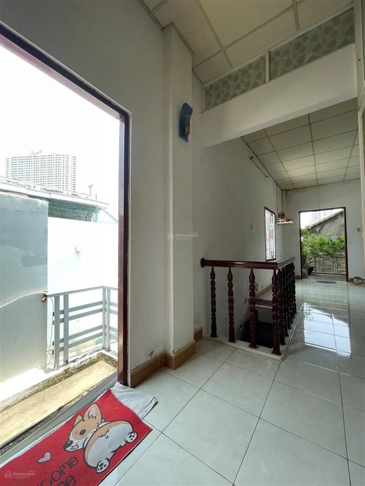 Cần bán gấp nhà 2 tầng gần biển gần trung tâm tp hẻm xe máy 103.7 m2 chỉ 2,5 tỷ
