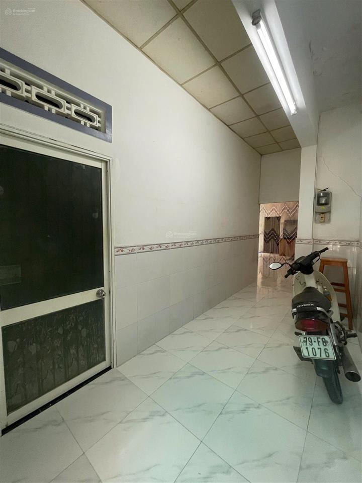 Cần bán gấp nhà 2 tầng gần biển gần trung tâm tp hẻm xe máy 103.7 m2 chỉ 2,5 tỷ