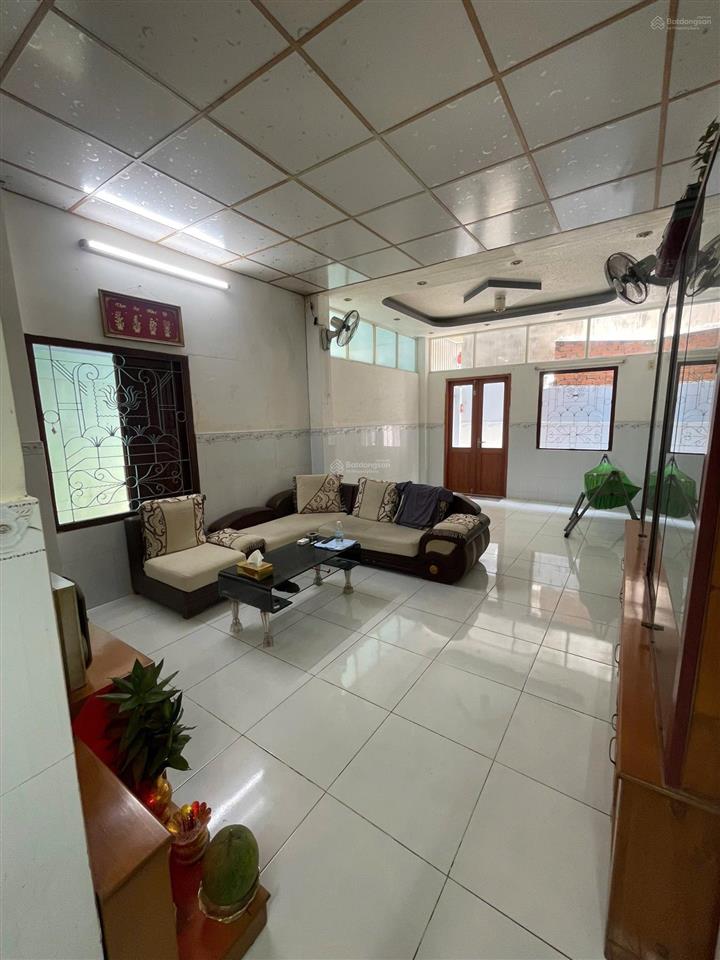 Cần bán gấp nhà 2 tầng gần biển gần trung tâm tp hẻm xe máy 103.7 m2 chỉ 2,5 tỷ