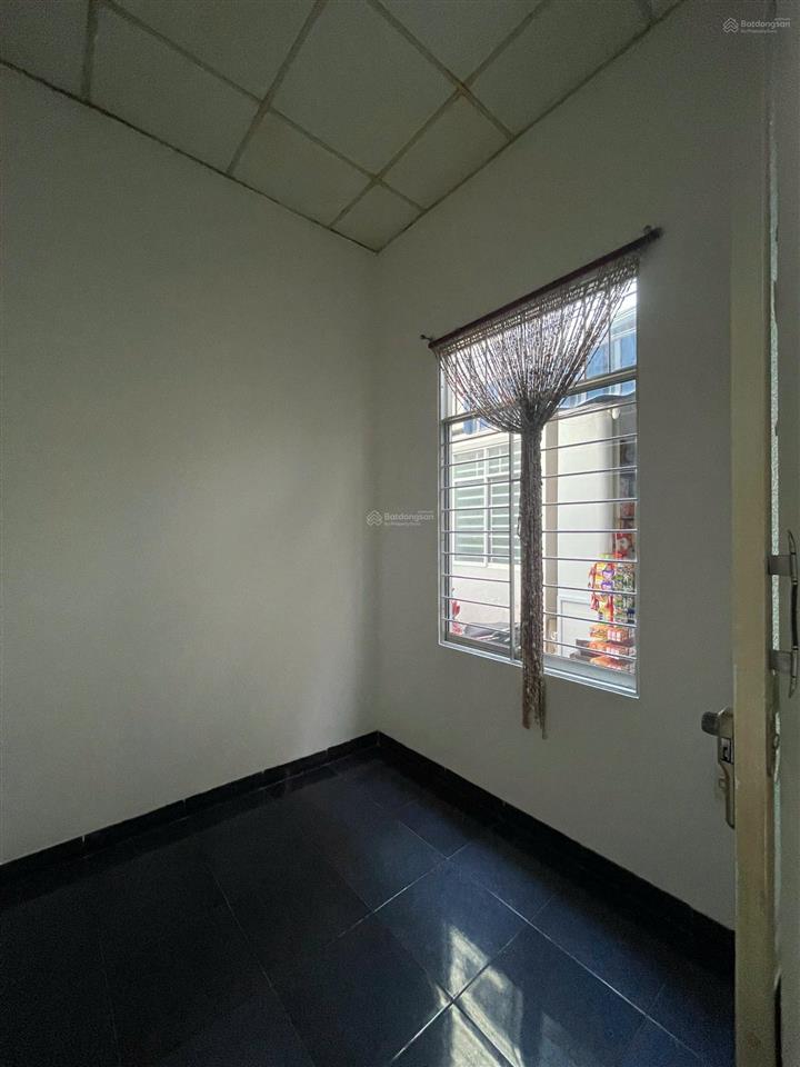 Nhà hẻm trung tâm nha trang  gần biển  chỉ 2 tỷ 950 triệu !!