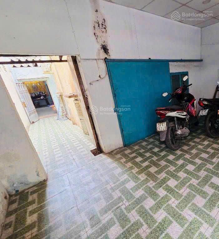 Bán nhà đất quận 6 nở hậu tặng nhà  diện tích 200m2  gần hậu giang và chợ bình tây  chỉ 13.8 tỷ