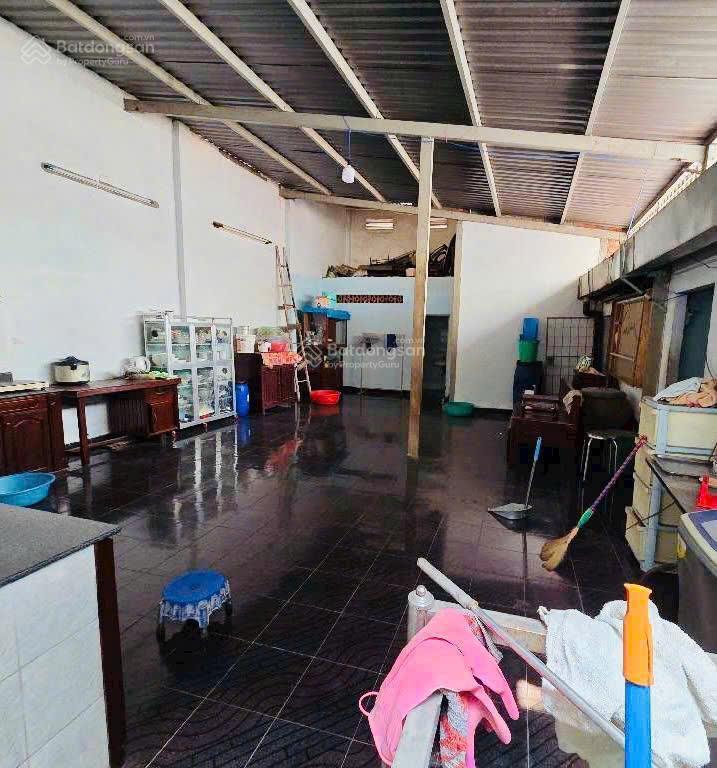 Bán nhà đất quận 6 nở hậu tặng nhà  diện tích 200m2  gần hậu giang và chợ bình tây  chỉ 13.8 tỷ