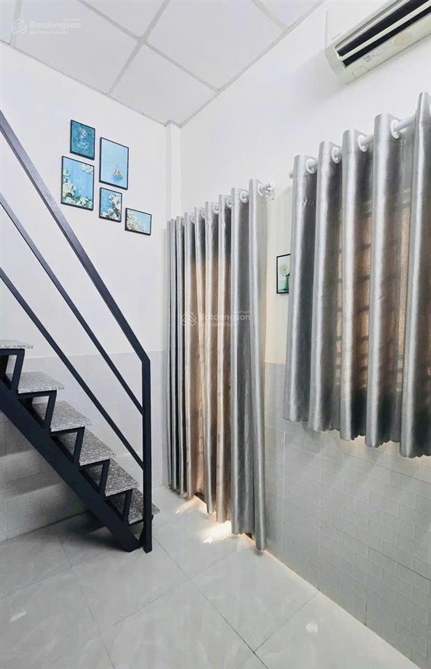 2 tầng nở hậu  hẻm xe hơi thông  âu cơ  15m2  2.29 tỷ  2pn 1wc ban công  hoàn công  tân phú