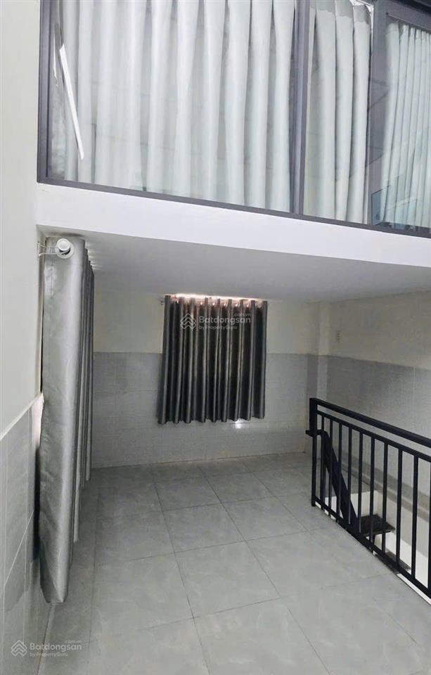 2 tầng nở hậu  hẻm xe hơi thông  âu cơ  15m2  2.29 tỷ  2pn 1wc ban công  hoàn công  tân phú